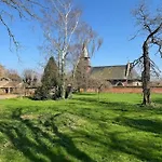 Hébergement de vacances Belle Demeure Picarde Avec Son Parc De 5000m2 Le Ployron